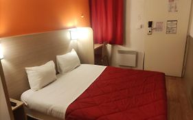 Hotel Premiere Classe Vannes Exterior photo