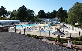 Hôtel Camping Le Bordeneo à Le Palais Exterior photo
